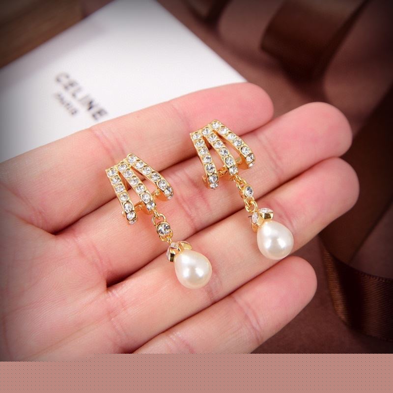 Ce**e earrings